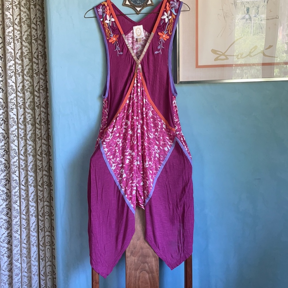 Anthropologie sleeveless tunic